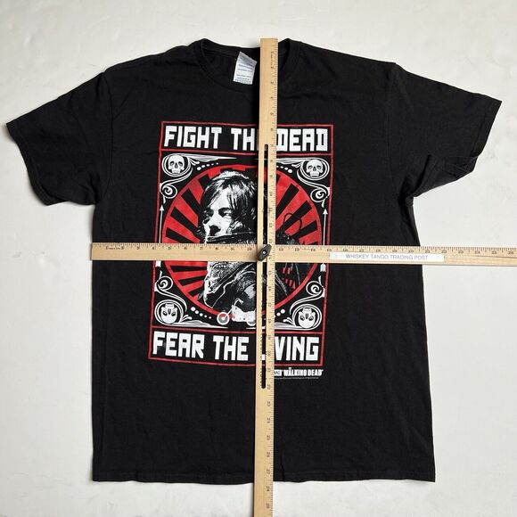 AMC The Walking Dead Fight The Dead Fear The Living Adult Large Black T-Shirt. - Picture 2 of 8